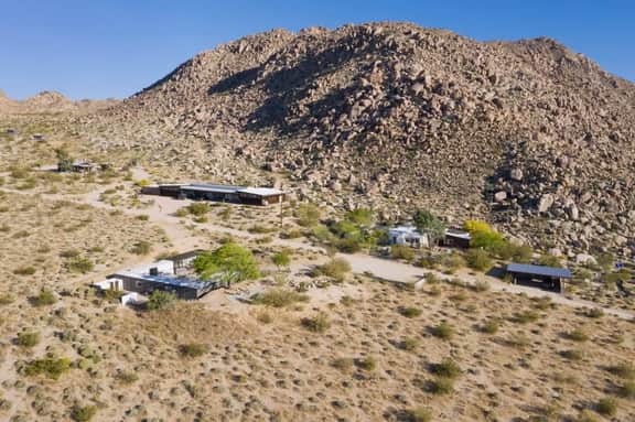 A Z West House By Homestead Modern - Image 2