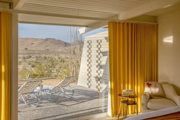 The Bungalows by Homestead Modern, Deluxe Studios - Image 4