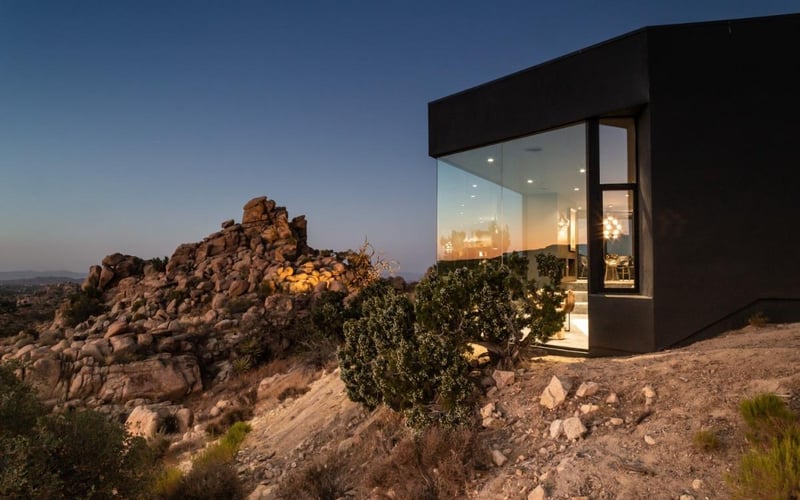 Black Desert House 