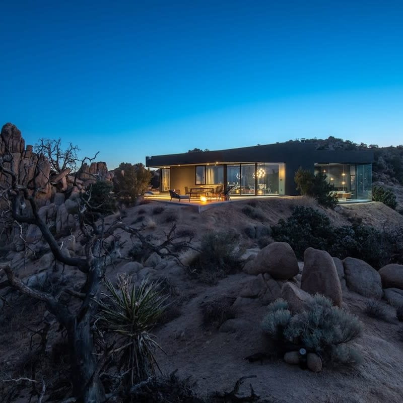 Black Desert House ft in Architectural Digest